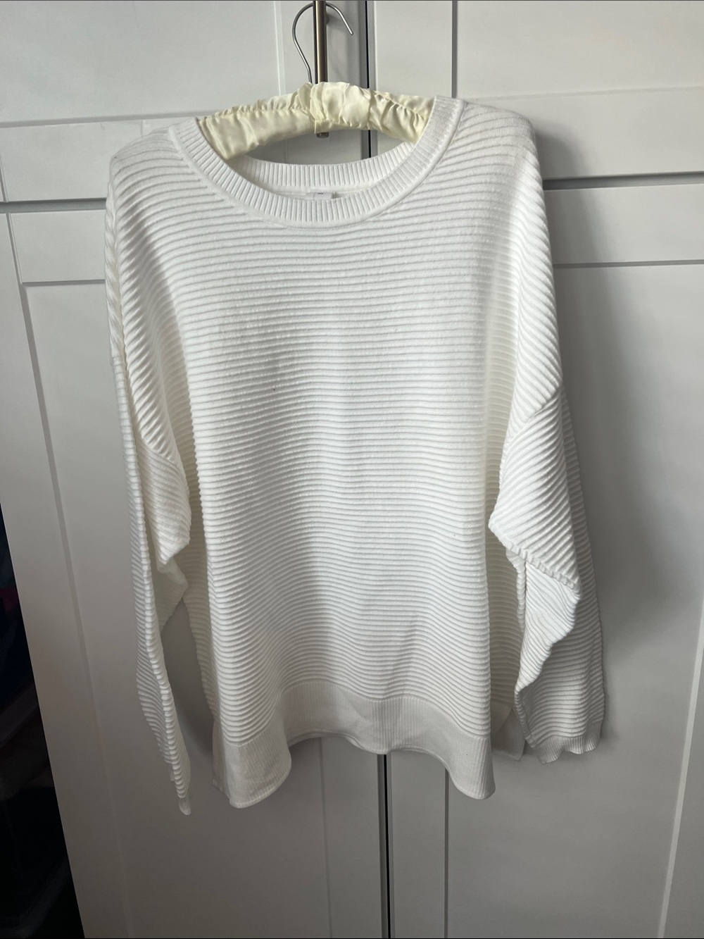 Livi Active Cream Ribbed Crewneck Sweater